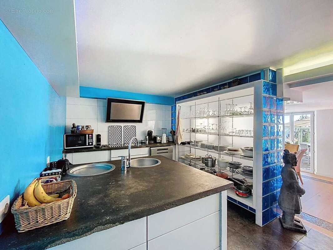 Appartement à GATTIERES