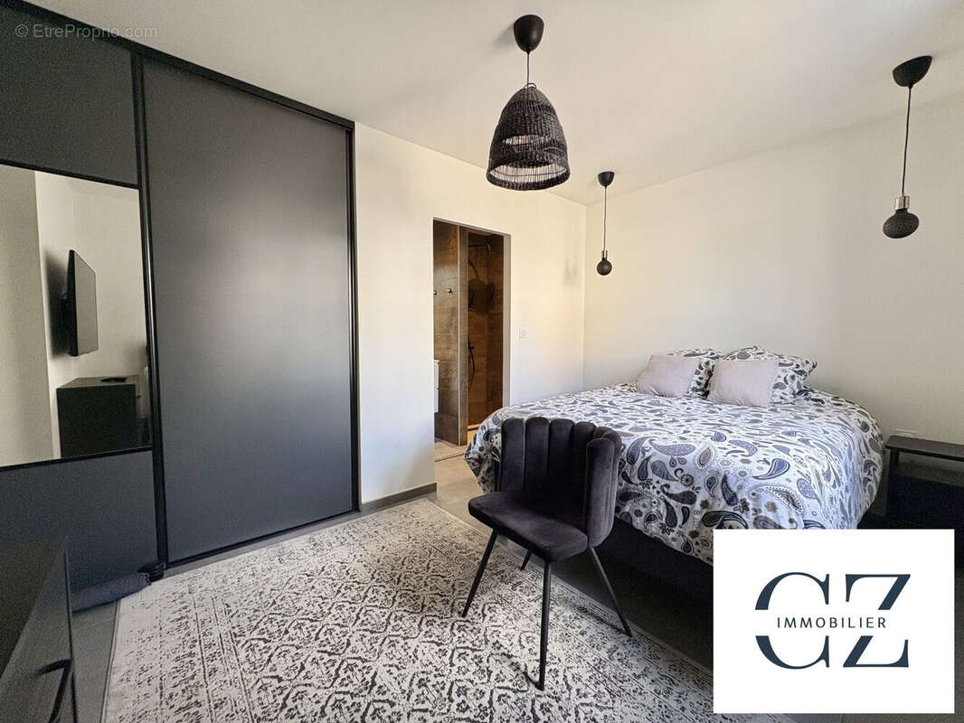 Maison 140 m² à Saint-Julien  - photo 6