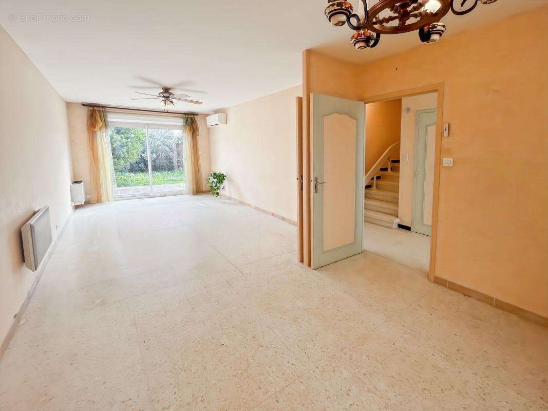 Maison 3 chambres avec garage, jardin et véranda à Saulce-sur-Rhône - photo 7