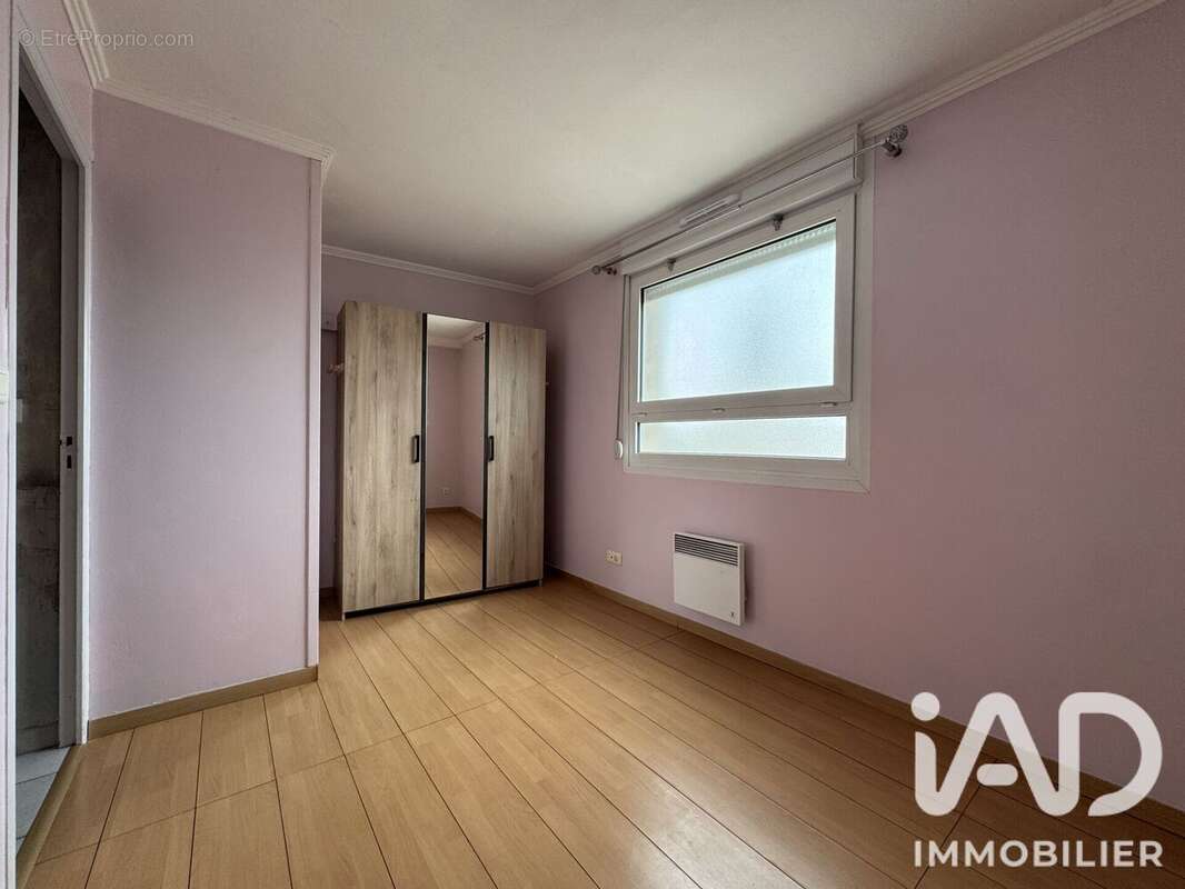 Appartement 94 m² à Sin-Le-Noble  - photo 5