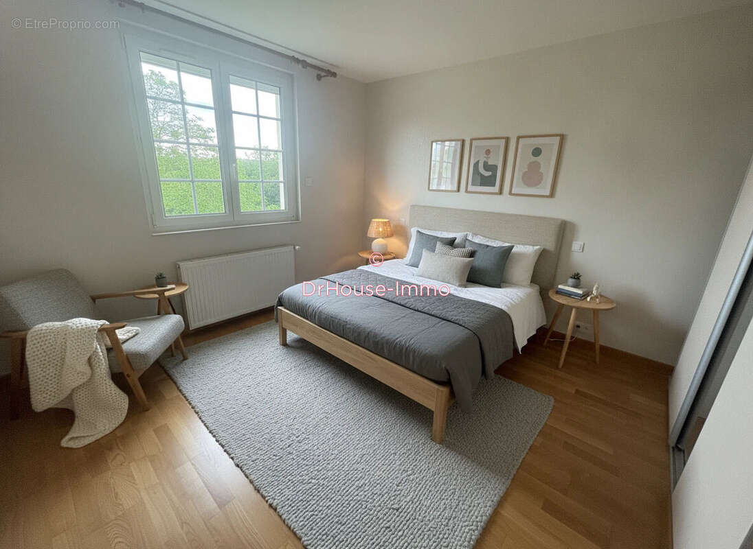 Maison 253 m² à Mignaloux-Beauvoir  - photo 4