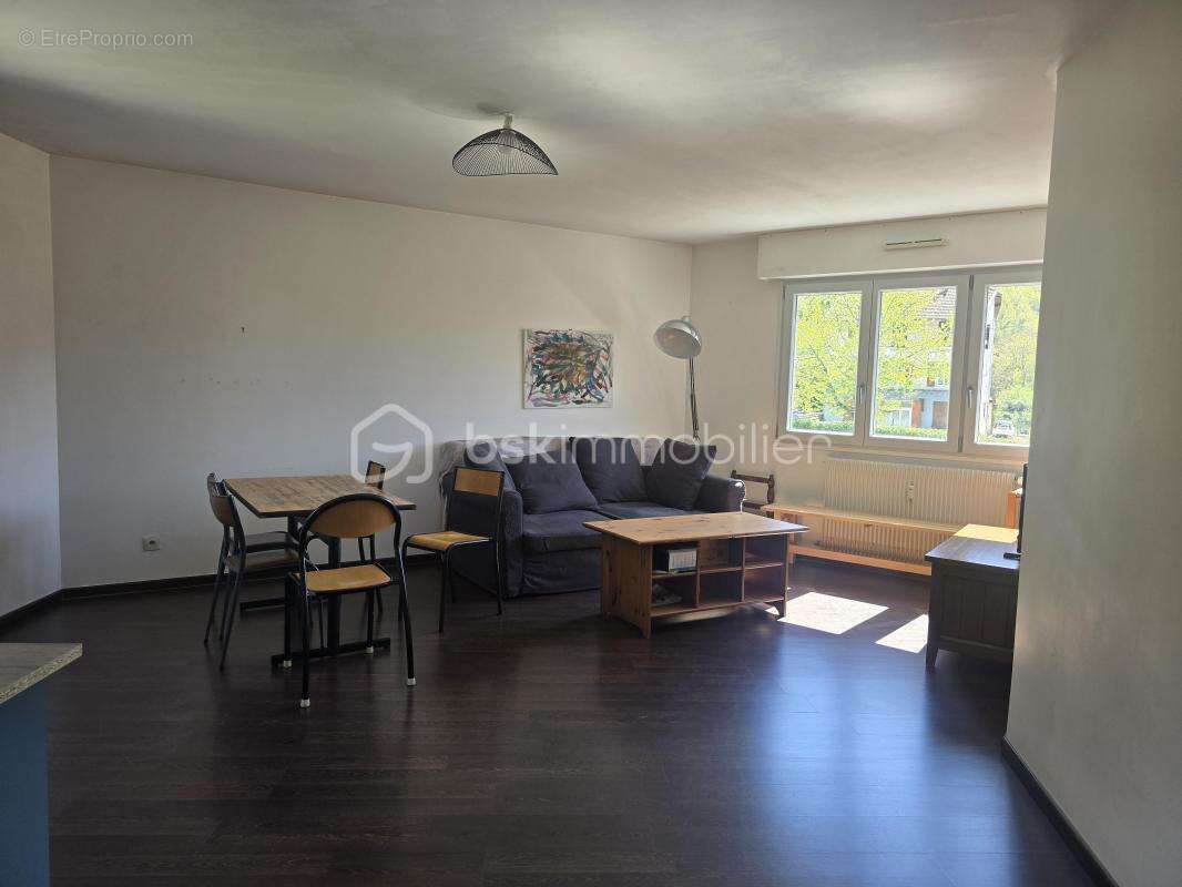Appartement à JARRIE
