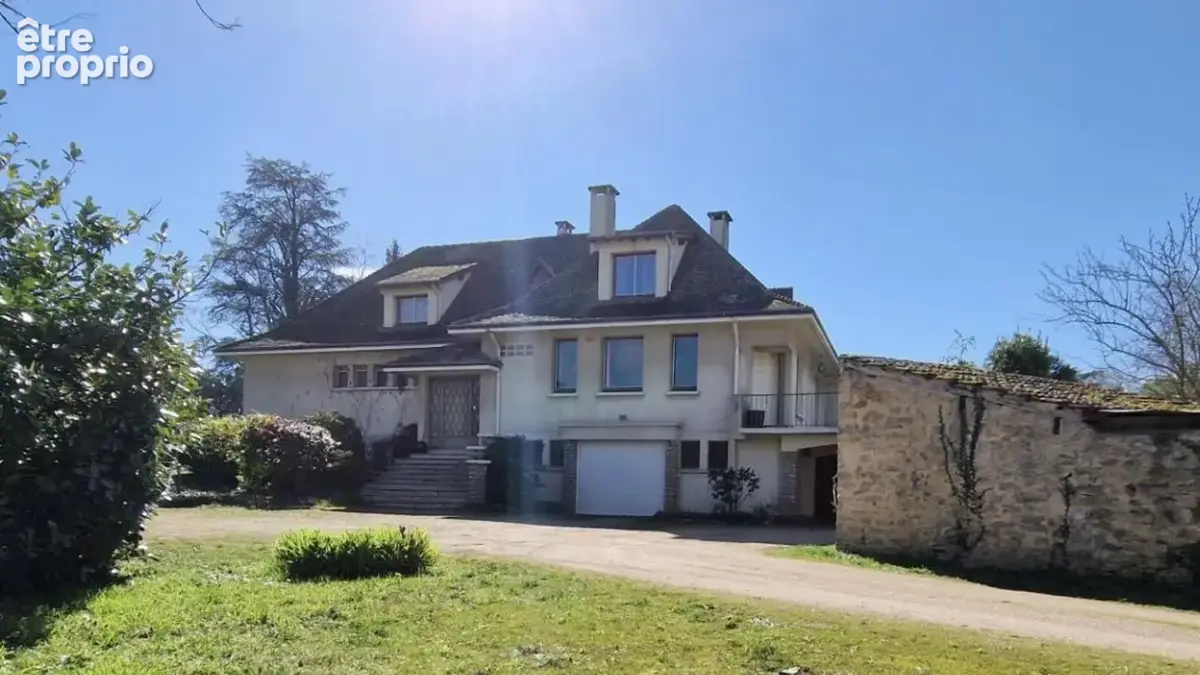 Maison à LA CHATRE