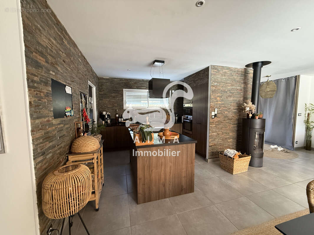 Maison à BELIN-BELIET