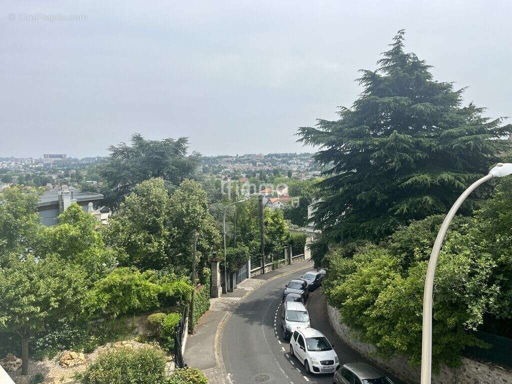 Appartement à LE PERREUX-SUR-MARNE