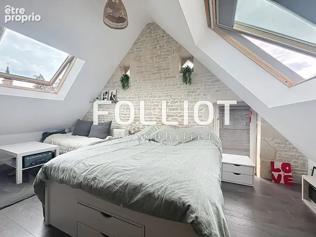 ACHAT/VENTE Maison en pierre de 4 pièces à vendre à Thaon -  Beau terrain clos - photo 4