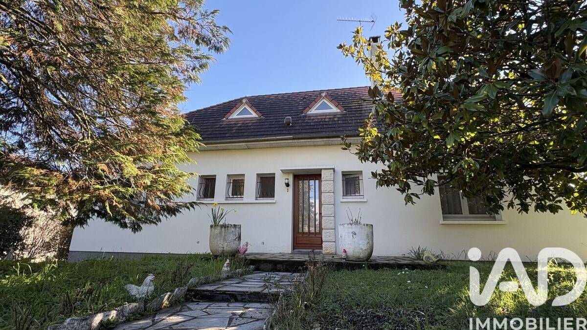 Photo 1 - Maison à CHATELLERAULT