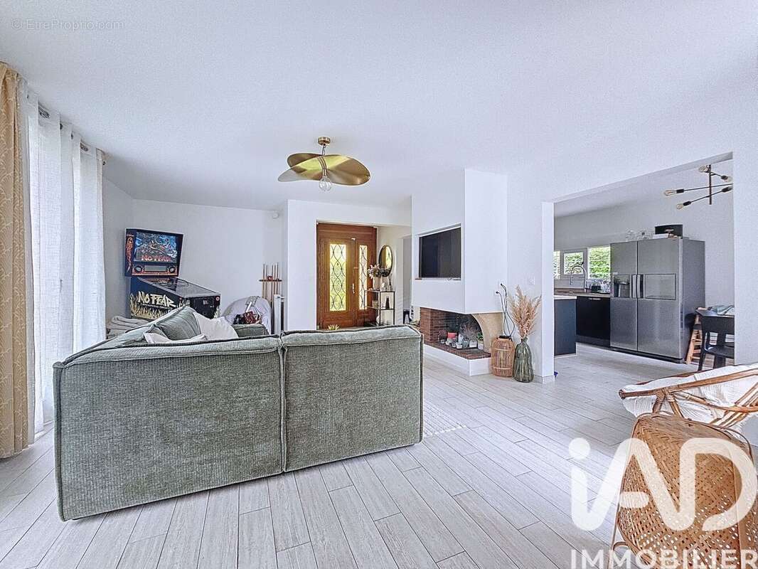 Photo 4 - Maison à COURCOURONNES