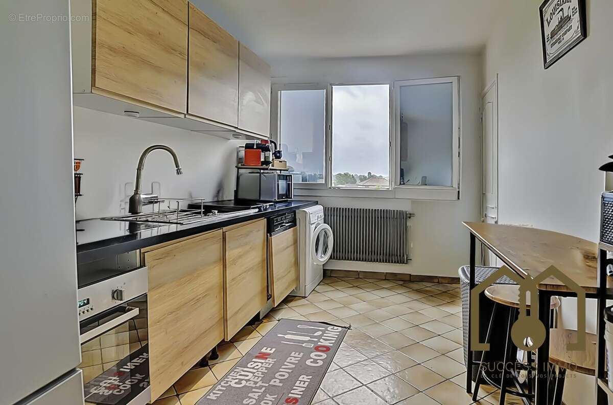 Appartement à VAULX-EN-VELIN