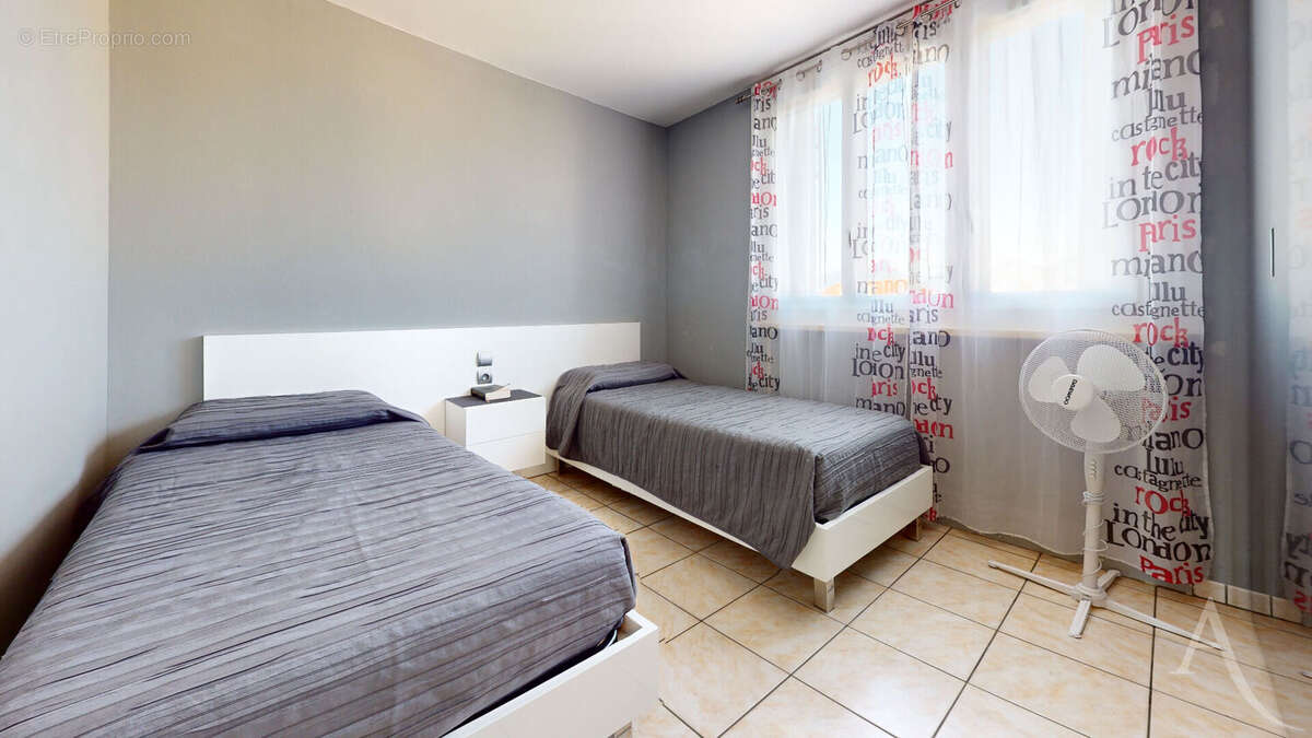 Appartement Le Pont De Claix 4 pièce(s) 75 m2 - photo 4