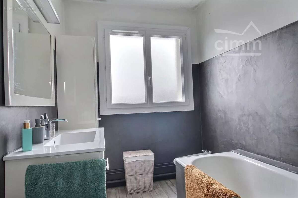 Appartement à JOUE-LES-TOURS