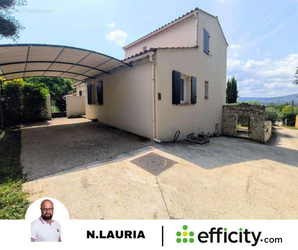 Maison à VILLELAURE