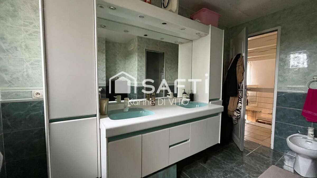 Photo 7 - Maison à FREJUS