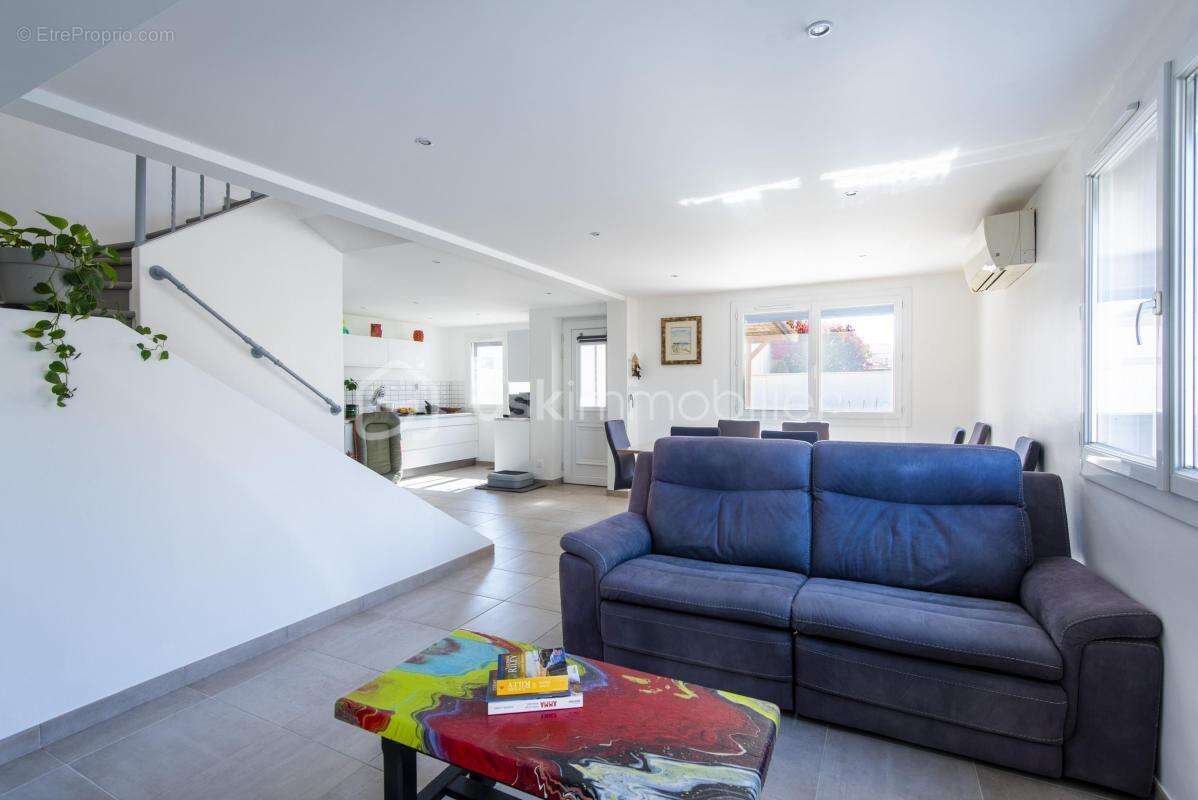 Maison à MIRAMAS