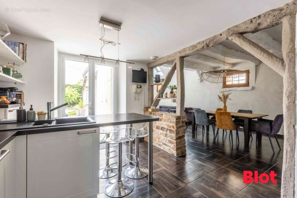 Maison à CHAVAGNE