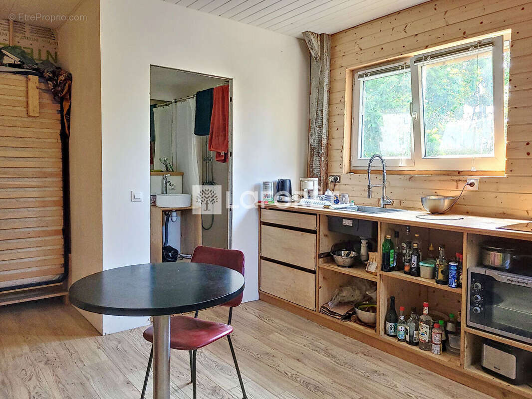 Maison à LE ROC-SAINT-ANDRE