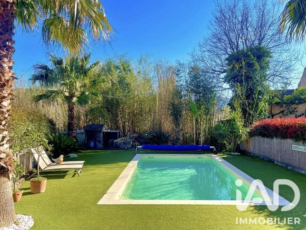 Maison 82 m² à Cogolin  - photo 6