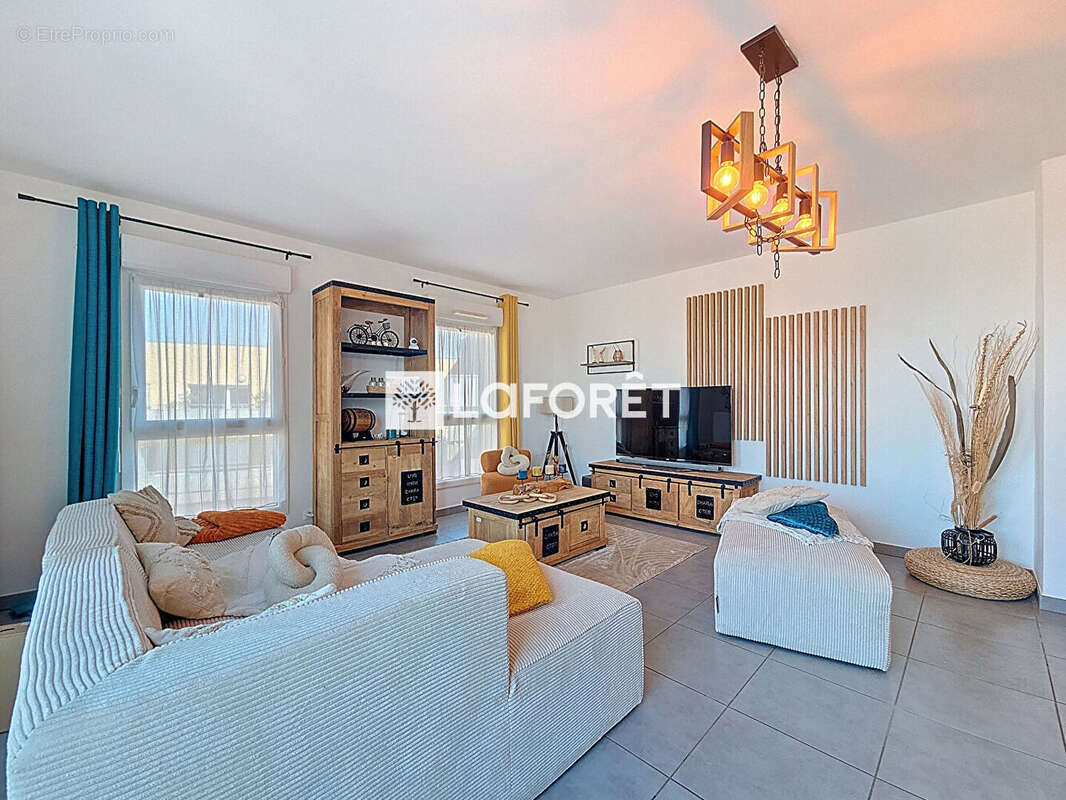 Appartement à BUELLAS