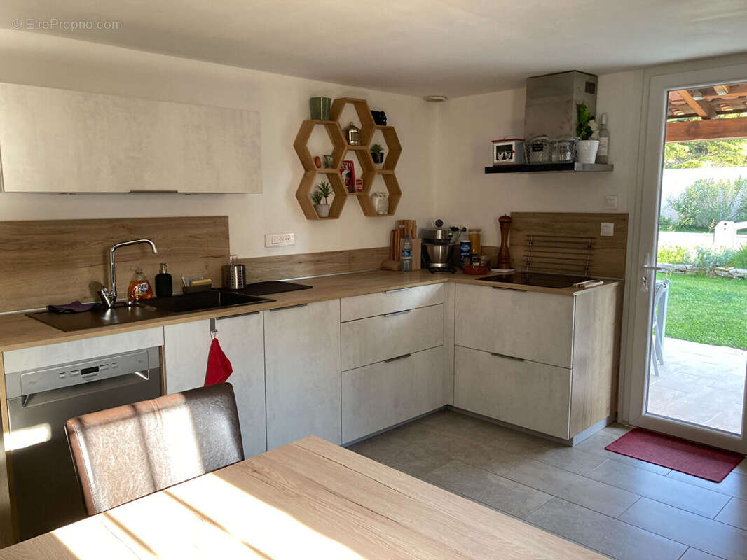 Photo 7 - Maison à EYGUIERES