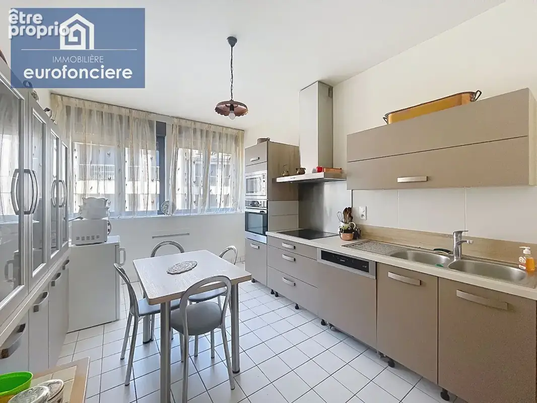 Appartement Troyes 5 pièce(s) 96 m2 - photo 2