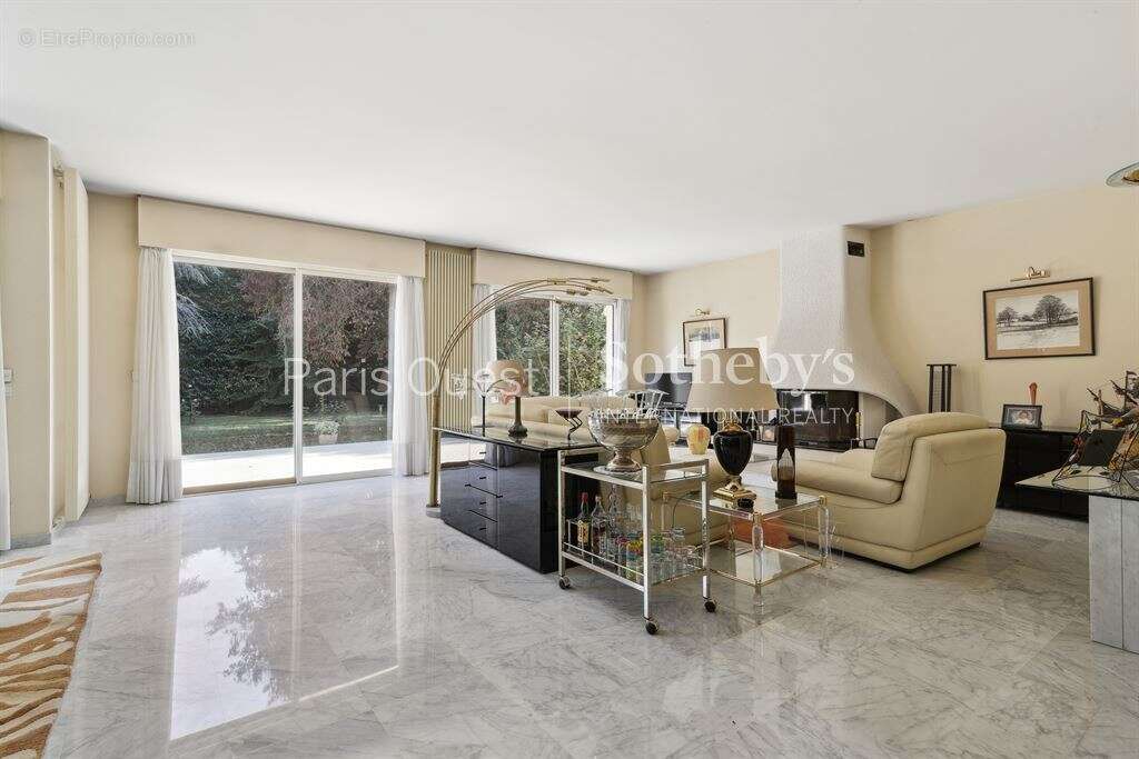 Maison à CHAMPIGNY-SUR-MARNE