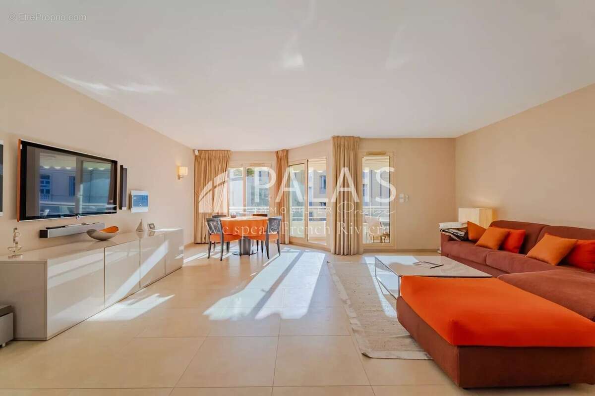 Appartement à BEAULIEU-SUR-MER