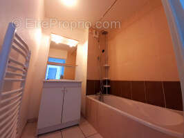 Appartement à LUC-LA-PRIMAUBE