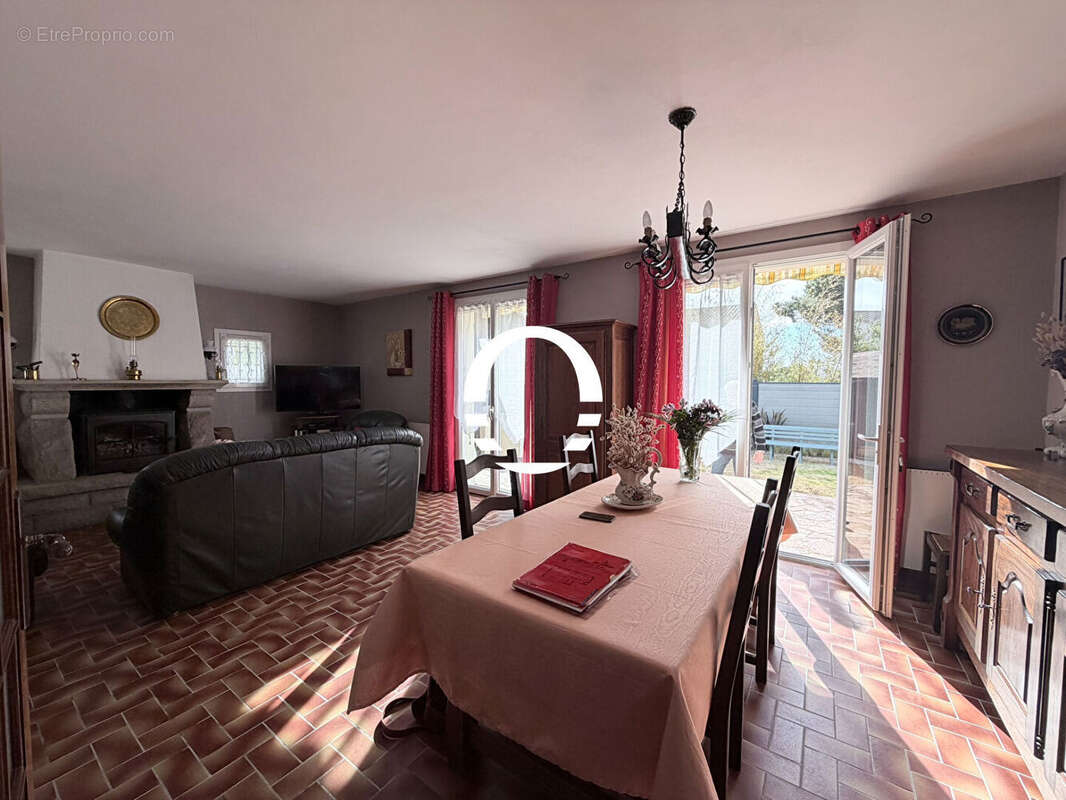 Maison à LA PLAINE-SUR-MER