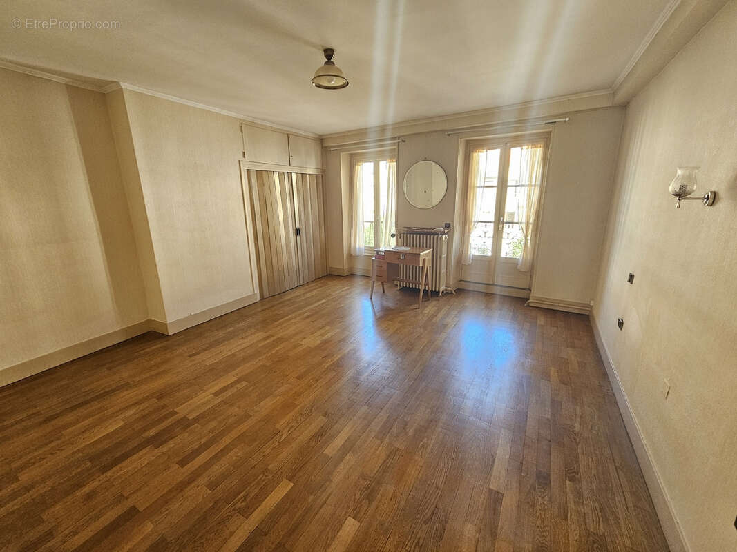 Appartement à SAINT-CLAUDE