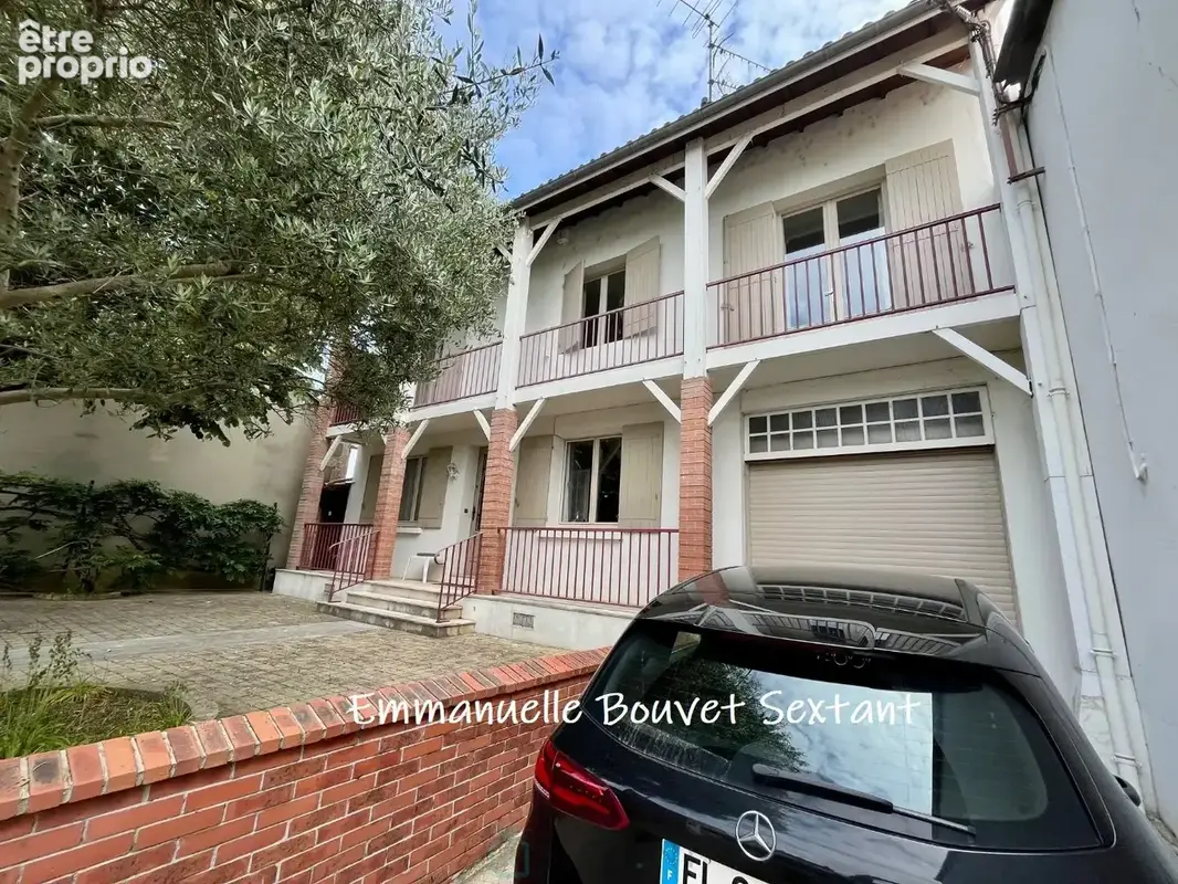 BERGERAC centre-ville, 4 chambres, 2 sdb, bureau, double-garage, jardin clos, piscine, sous-sol - photo 6
