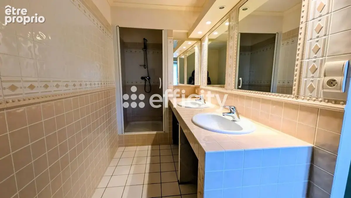 Maison 5 pièces 156 m² à vendre à Cluny (71250) - photo 15