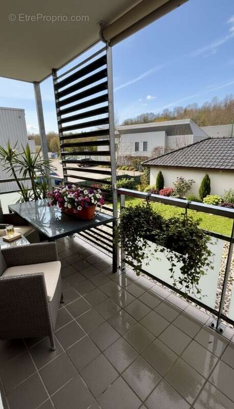 Appartement à ALLONZIER-LA-CAILLE