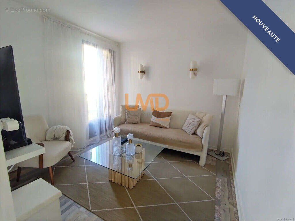 Appartement à MARSEILLE-9E