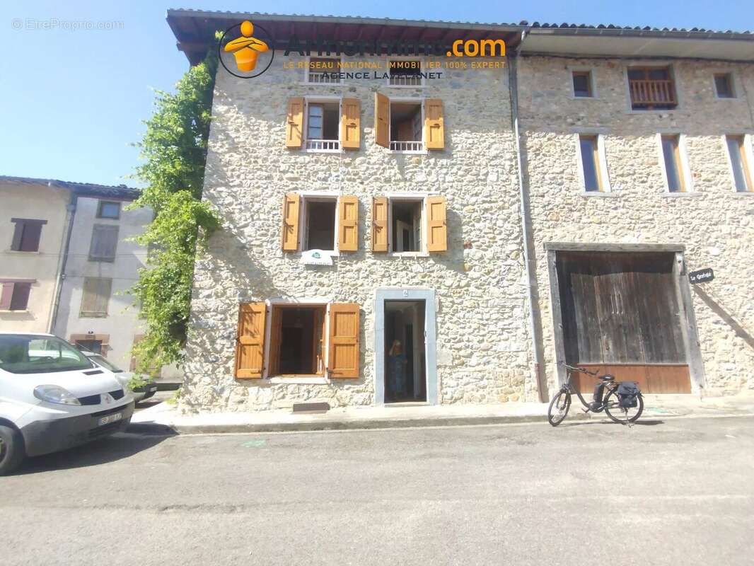 Grande maison de caractere de 105m² avec combles amenageables - photo 2