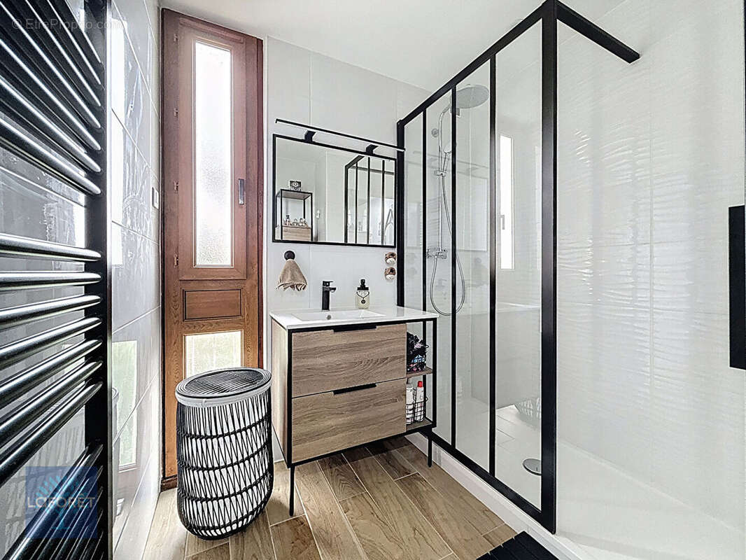 Appartement à CHILLY-MAZARIN