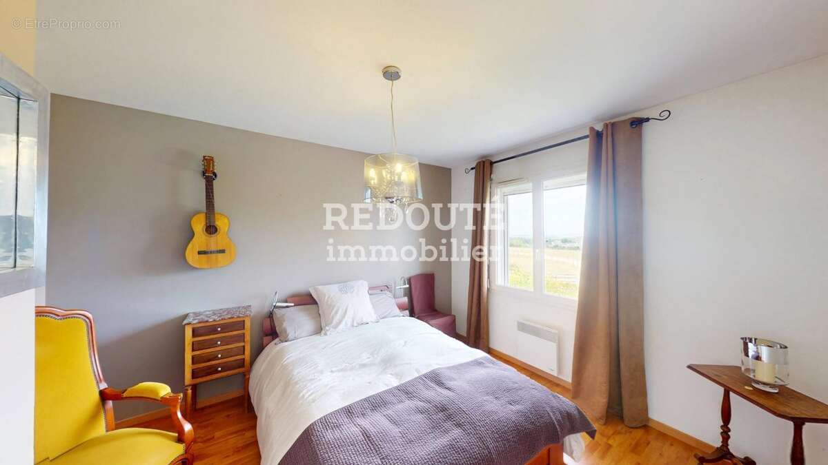 A vendre saint-thierry maison f7 avec sous-sol & jardin clos - photo 15