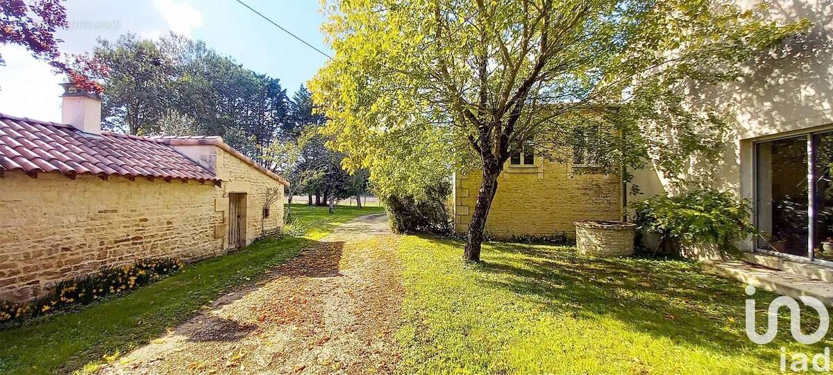 Photo 3 - Maison à LES FOSSES