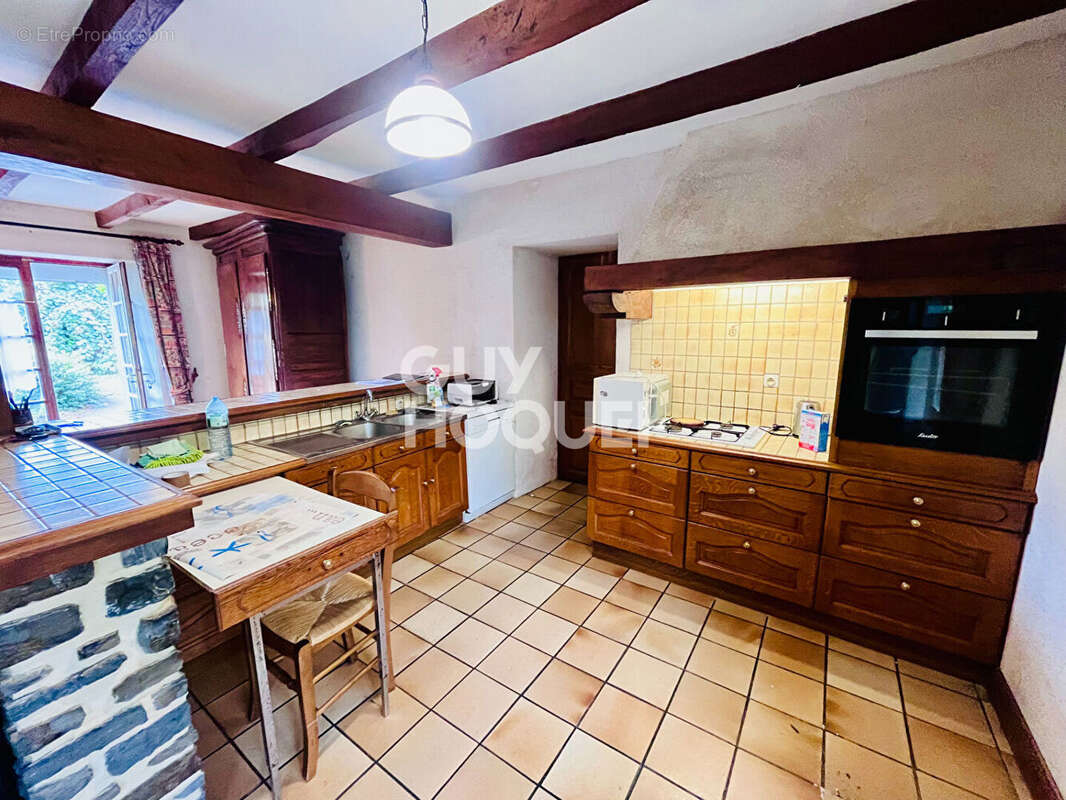 Maison à BAGUER-PICAN