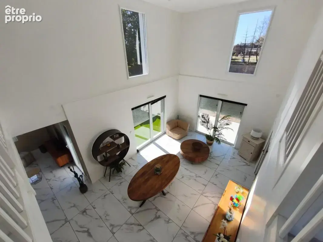 URGENT Maison Contemporaine 179 m² - photo 9