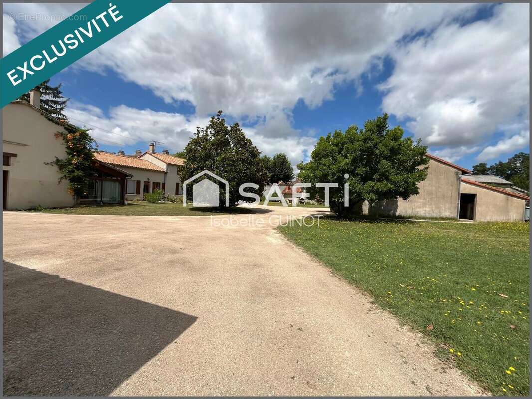 Photo 9 - Maison à CHEF-BOUTONNE