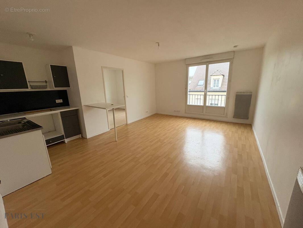 Appartement à CLAYE-SOUILLY