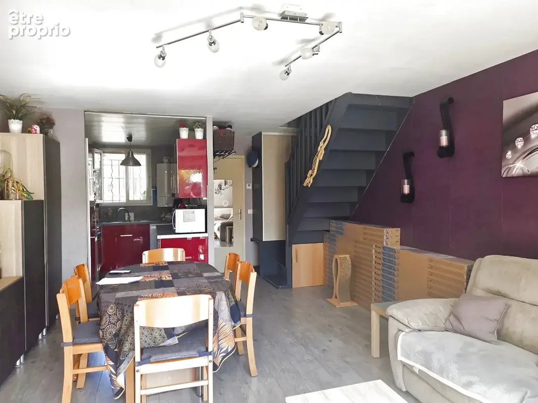 Charmante maison familiale en copropriété avec jardin privatif — Pierrefitte-sur-Seine (Centre-ville) - photo 2