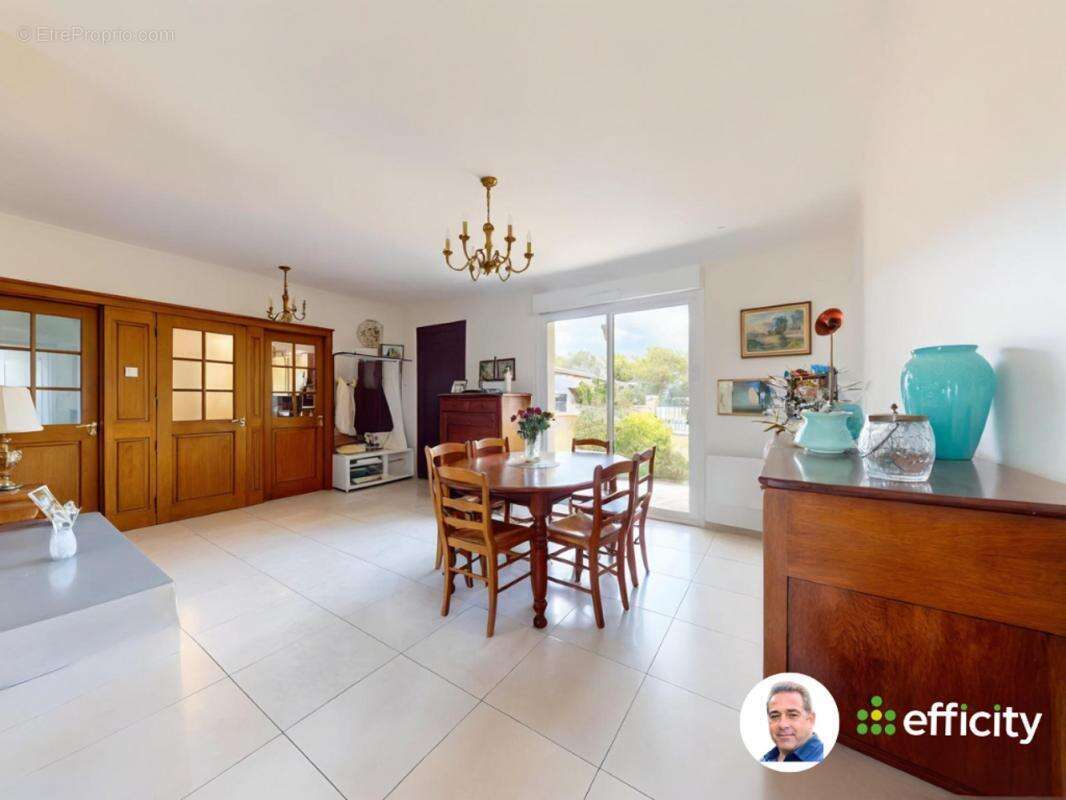 Maison à SAINT-VICTOR