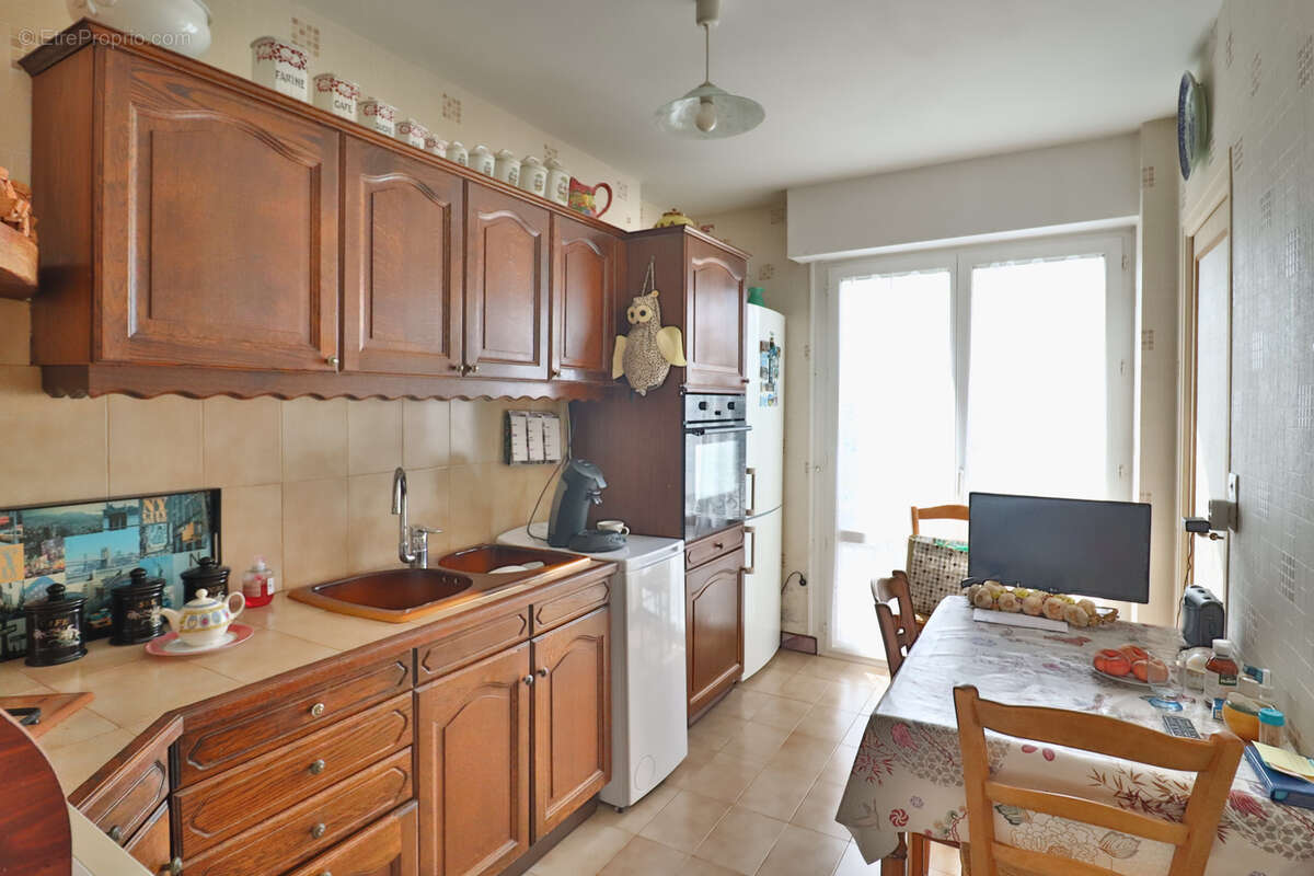 Troyes - Appartement T4 - Lumieux - photo 4