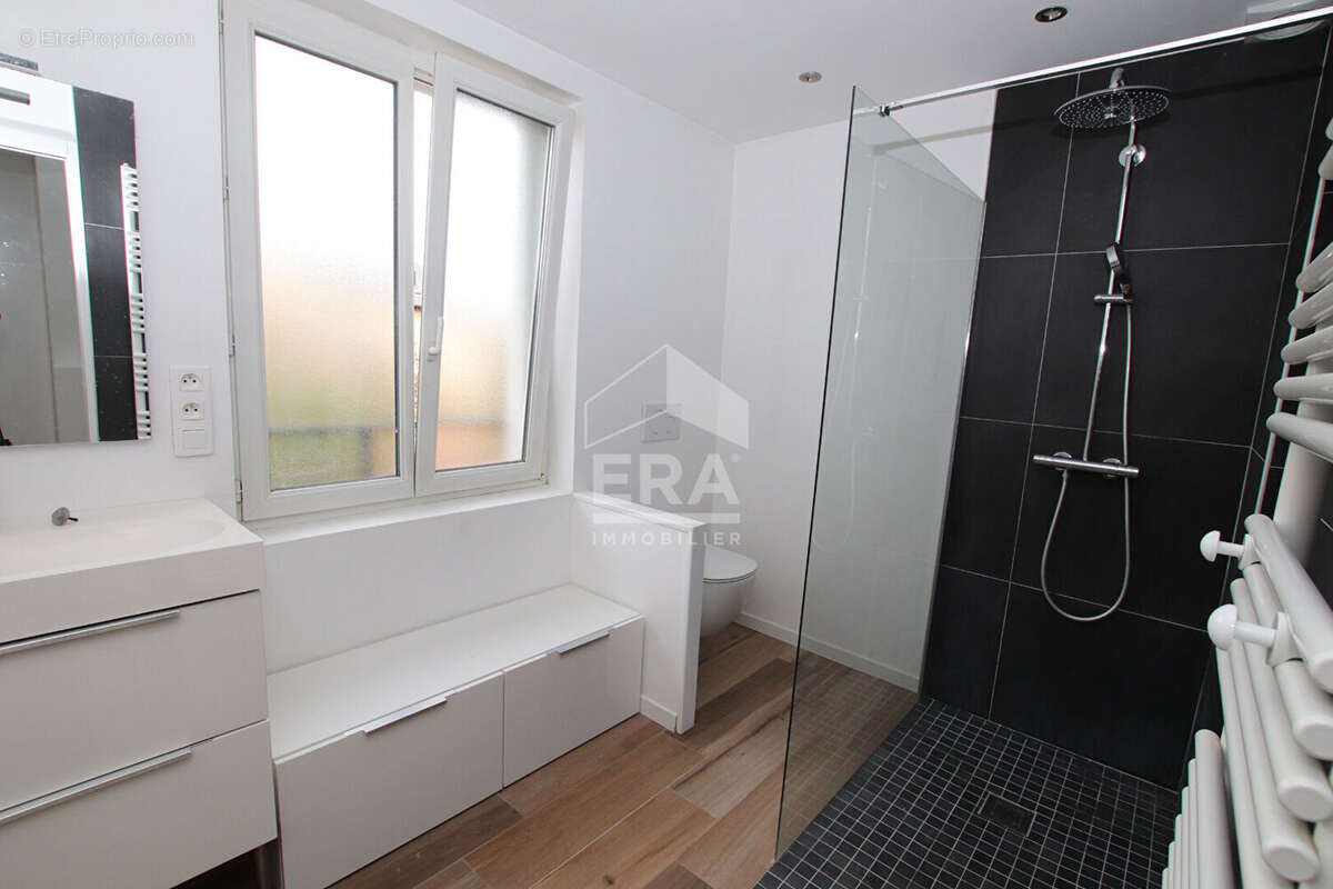 Maison à VILLIERS-SUR-MARNE