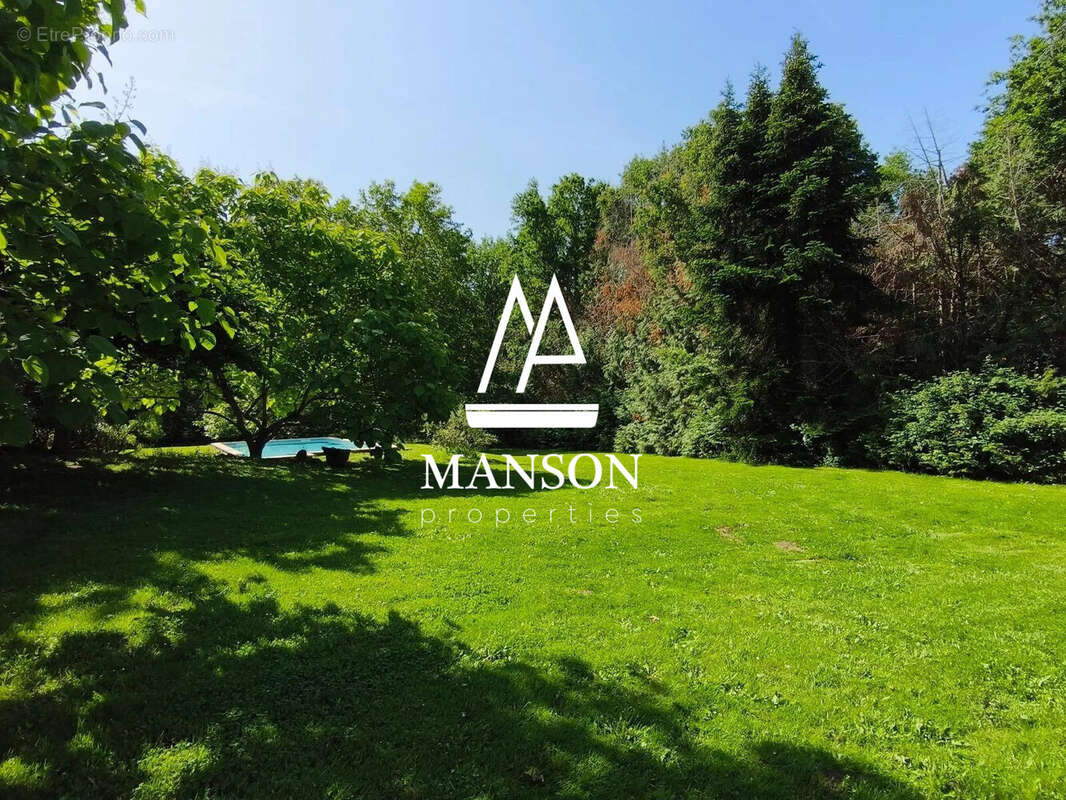 Maison à SADIRAC