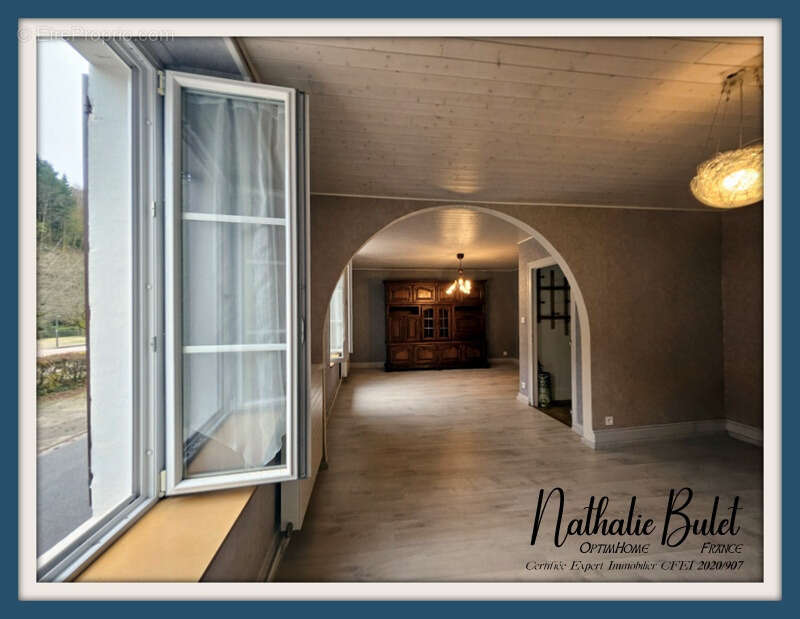 Appartement à PLOMBIERES-LES-BAINS