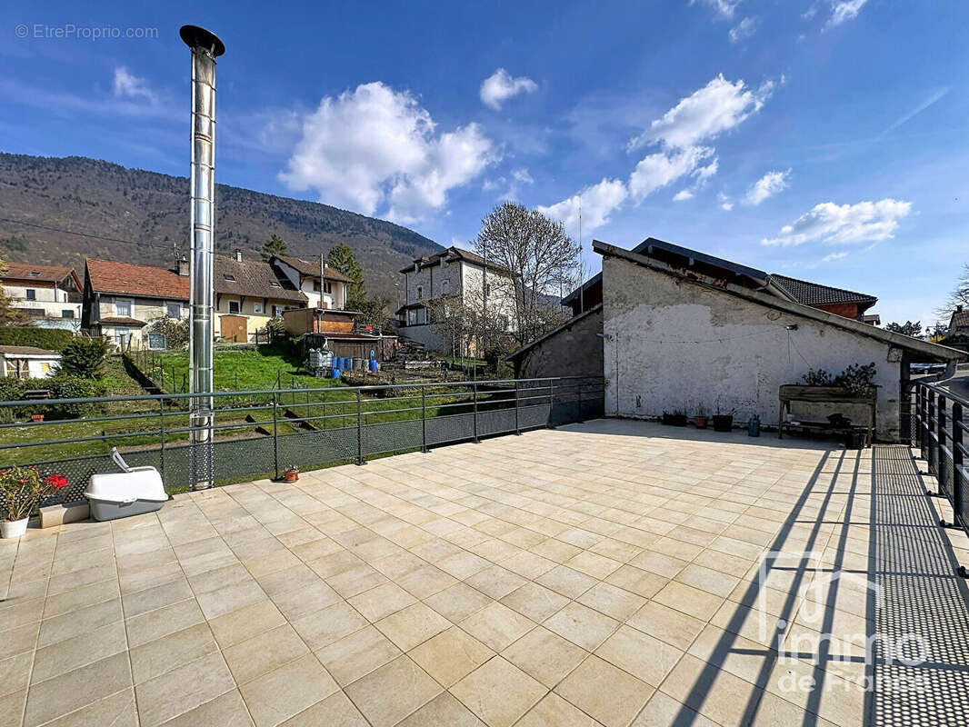 Maison à BELLEGARDE-SUR-VALSERINE