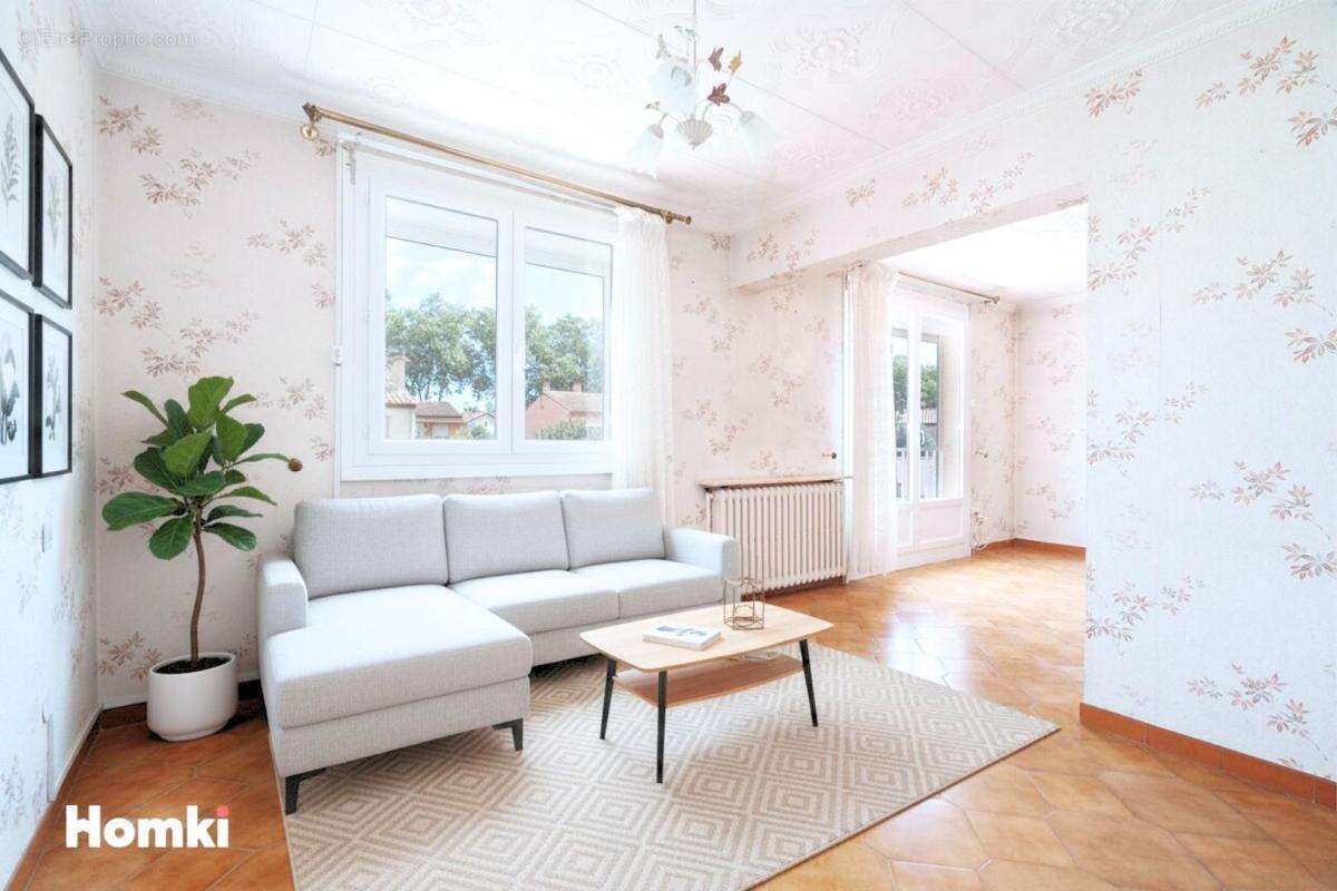 Maison à VILLENEUVE-LES-BEZIERS