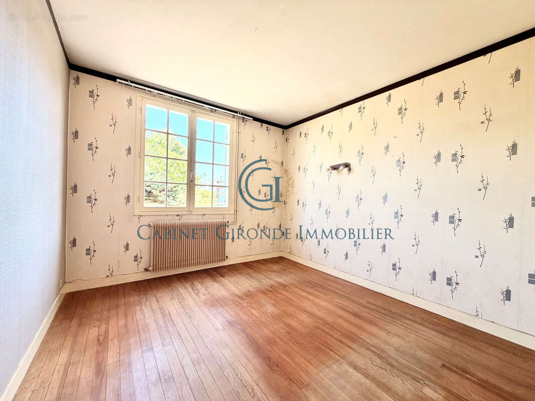 Bazas maison 3 chambres bureau garage jardin - photo 7